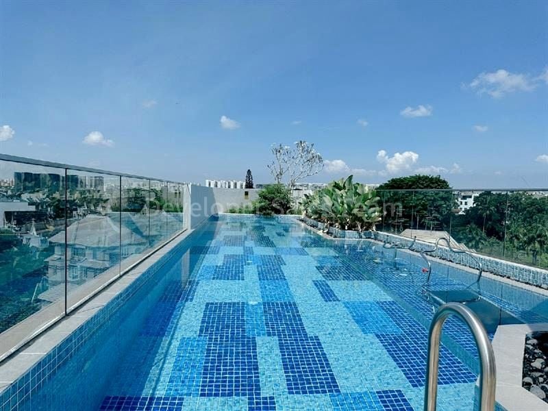 3 Bed Apartment (Condo) for Sale in  Parkwood Residences - Image 2