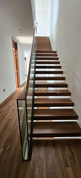 5 Bed Corner Terrace (Landed) for Sale in  Mount Rosie Road - Image 12