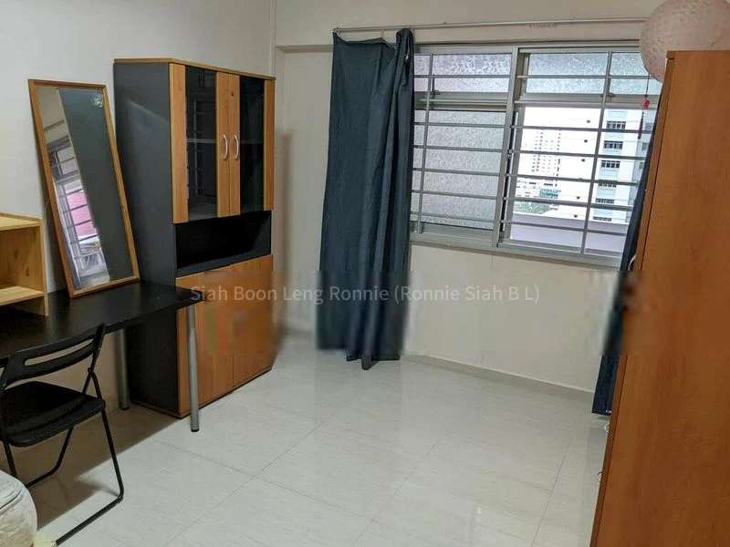 4 Room (4A) HDB for Rent in  765 Pasir Ris Street 71 - Image 1
