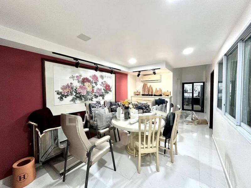 5 Bed Terraced House (Landed) for Sale in  Sembawang Hills Estate - Image 7