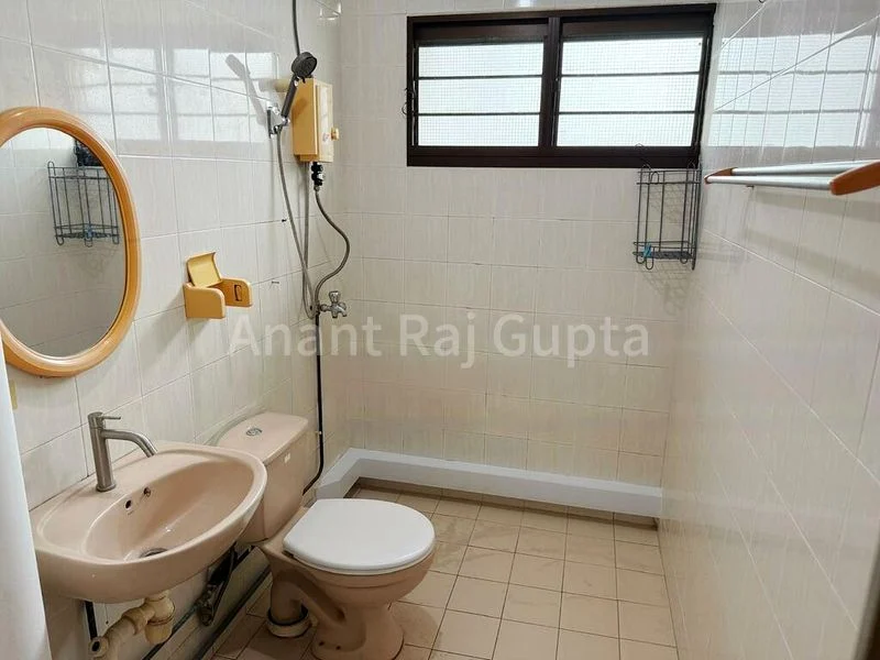 4 Room (4A) HDB for Rent in  898B Woodlands Drive 50 - Image 4