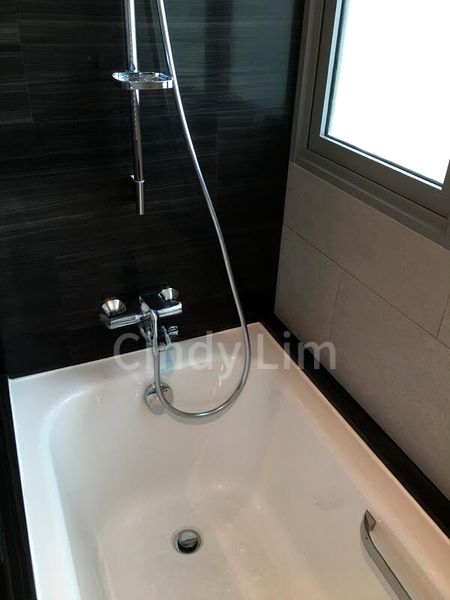 4 Bed Condo for Rent in The Glades - Image 12