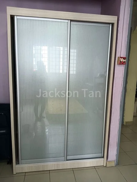 Common Room (HDB) for Rent in Yishun Avenue 4 - Image 3