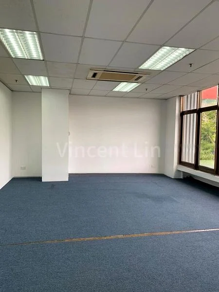 Light Industrial (B1) for Rent: Sindo Industrial Building - Image 6