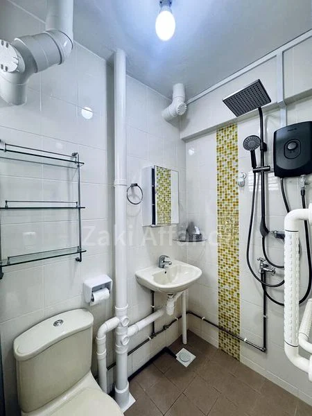 3 Room (3A) HDB for Rent in  423 Bedok North Avenue 1 - Image 3