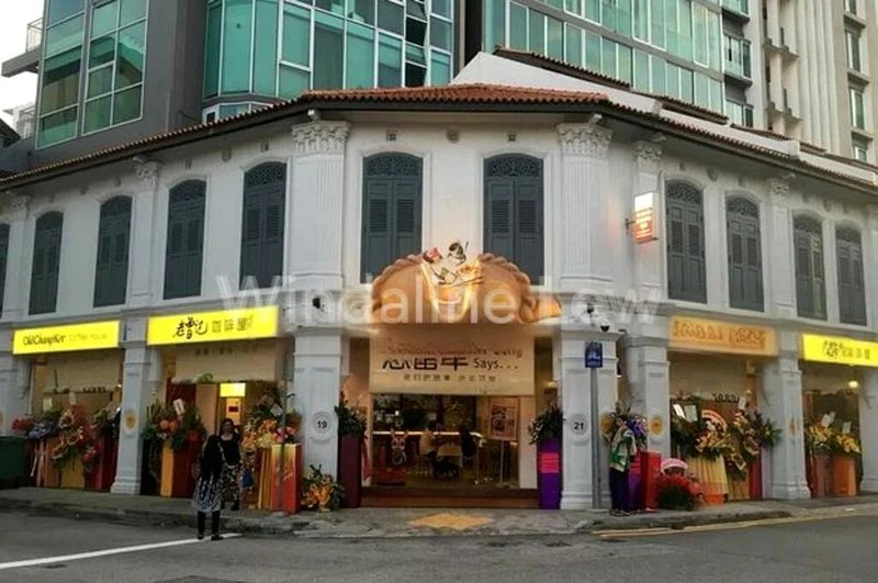 Food & Beverage for Rent in  Mackenzie Regency - Image 3