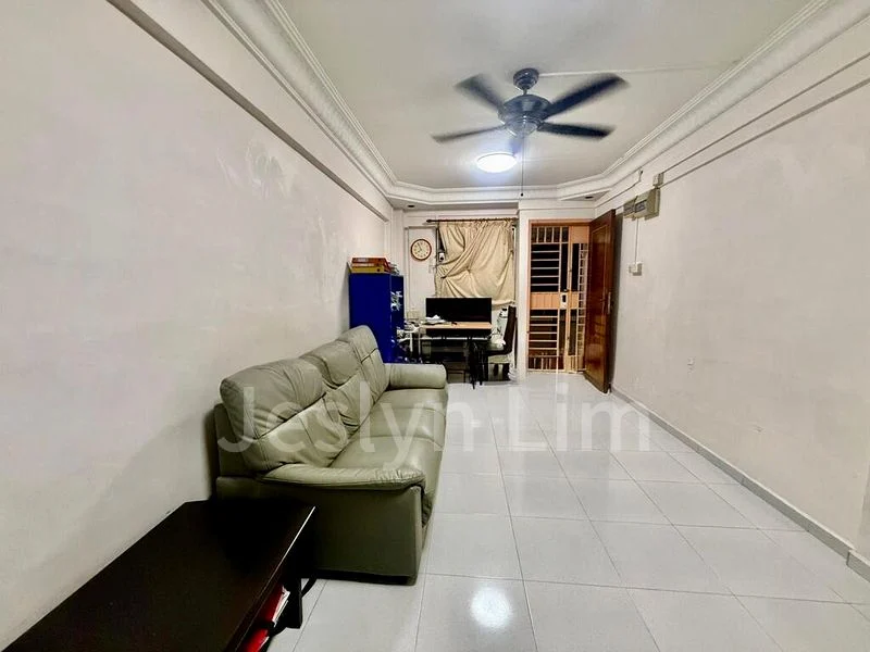 3 Room (3NG) HDB for Sale in 417 Ang Mo Kio Avenue 10 - Image 5
