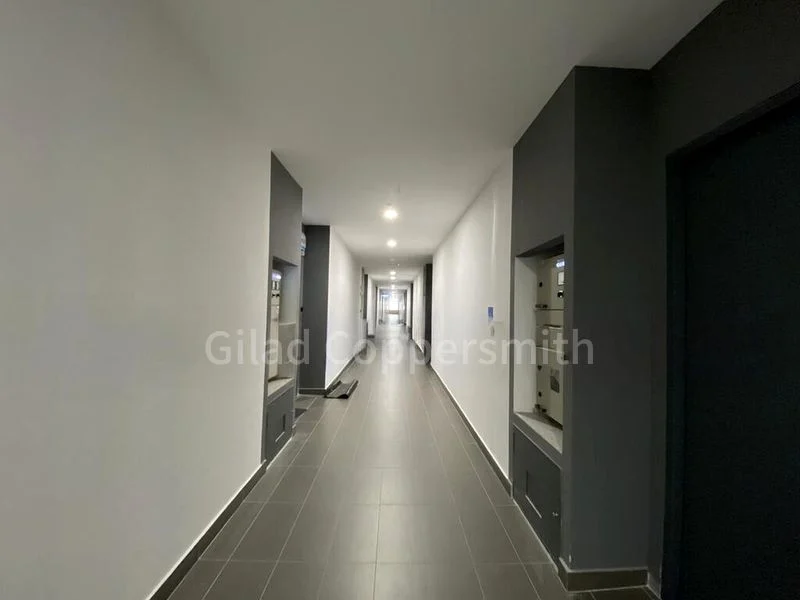 Light Industrial (B1) for Rent: Nordcom II - Image 10