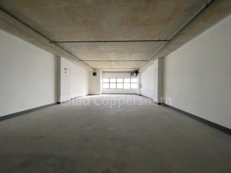 Light Industrial (B1) for Rent: Nordcom II - Image 10