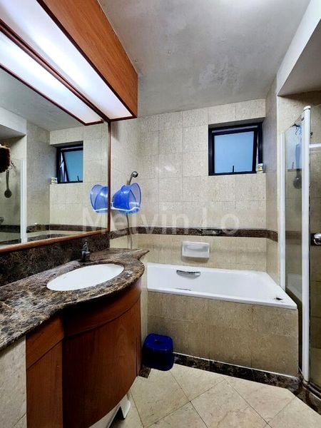 3 Bed Condo for Sale in  Hilltop Grove - Image 7