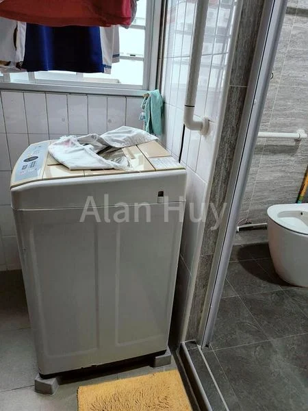 Room (HDB) for Rent in  267 Bukit Batok East Avenue 4 - Image 2