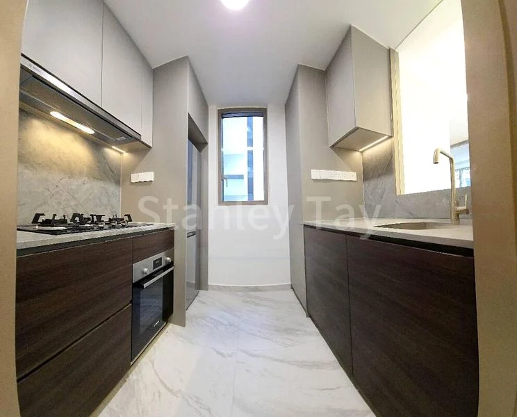 2 Bed Condo for Rent in  Pasir Ris Drive 8 - Image 7