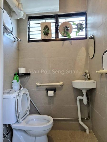 3 Room (3NG) HDB for Sale in  554 Bedok North Street 3 - Image 9