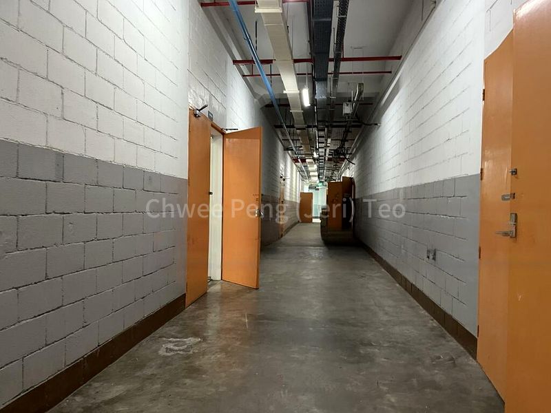 Light Industrial (B1) for Sale: Lam Soon Industrial Building - Image 12