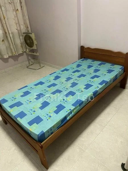 Common Room (HDB) for Rent in  288E Bukit Batok Street 25 - Image 2