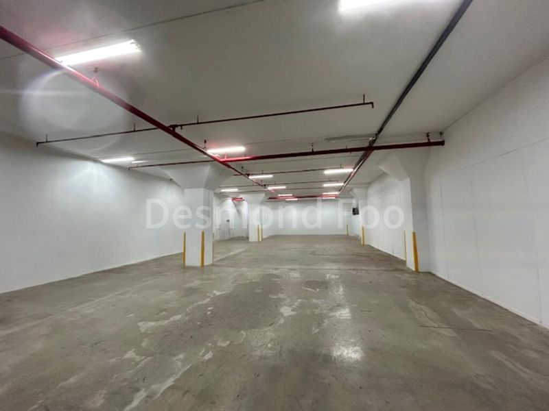 Light Industrial (B1) for Rent: Warehouse near Aljunied MRT - Image 4