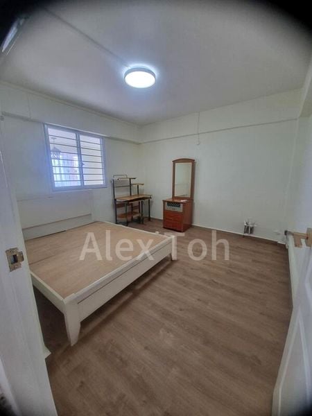 Common Room (HDB) for Rent in  480 Jurong West Street 41 - Image 1