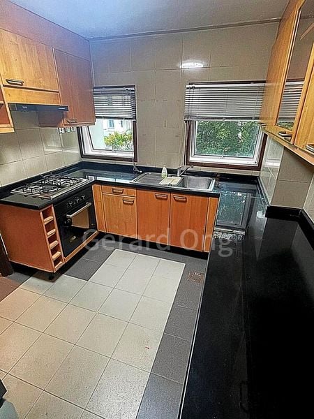 3 Bed Condo for Rent in Hullet Rise - Image 7