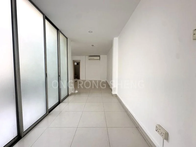 Shop / Shophouse for Rent: North Bridge Road - Image 10