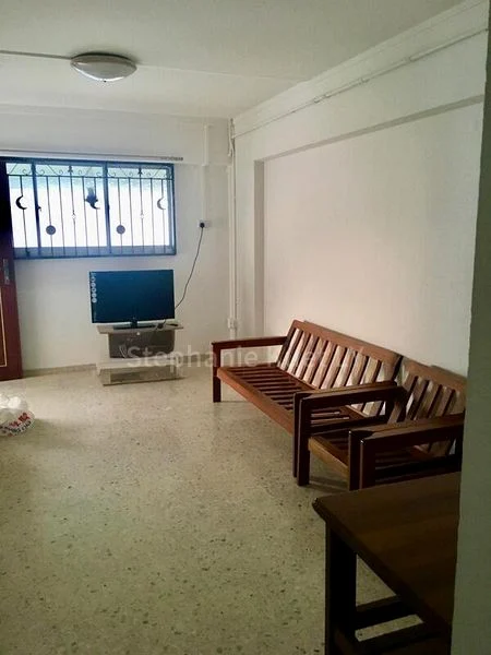 3 Room (3A) HDB for Rent in  221 Tampines Street 24 - Image 2