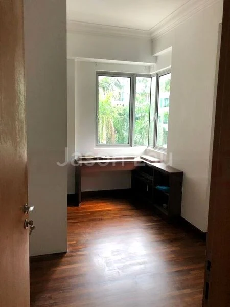 4 Bed Condo for Rent in  The Tessarina - Image 8