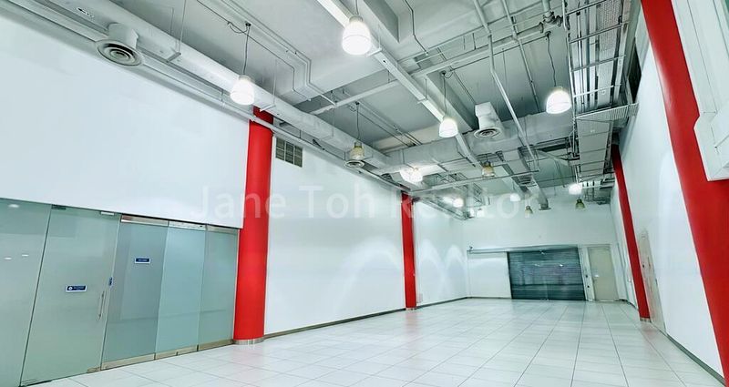 Light Industrial (B1) for Rent: Car Showroom @ Toa Payoh - Various Spaces Available - Image 9