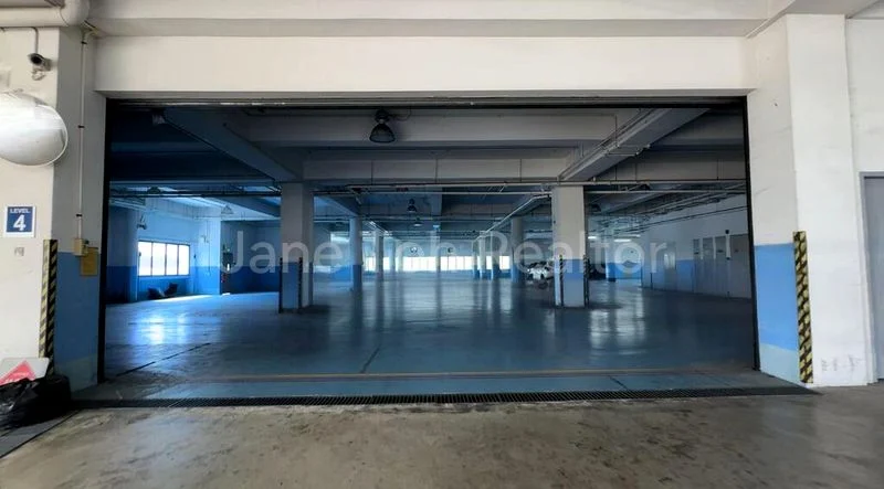 Light Industrial (B1) for Rent: Car Showroom @ Toa Payoh - Various Spaces Available - Image 1