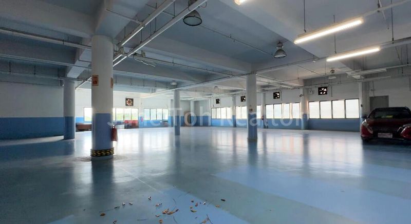 Light Industrial (B1) for Rent: Car Showroom @ Toa Payoh - Various Spaces Available - Image 7