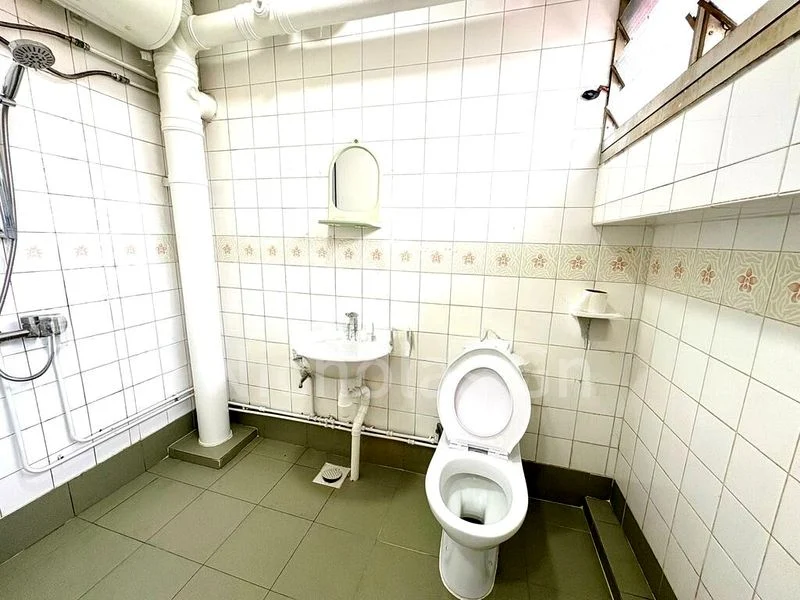 5 Room (5A) HDB for Rent in  757 Pasir Ris Street 71 - Image 1