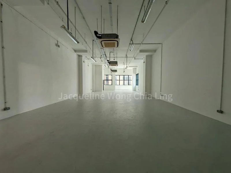 Light Industrial (B1) for Rent: Interlocal Centre - Image 1