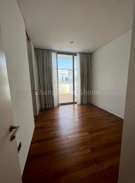5 Bed Apartment (Condo) for Rent in  The Oliv - Image 7