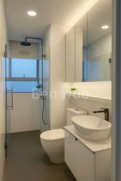 2 Bed Condo for Sale in  The Bayshore - Image 5