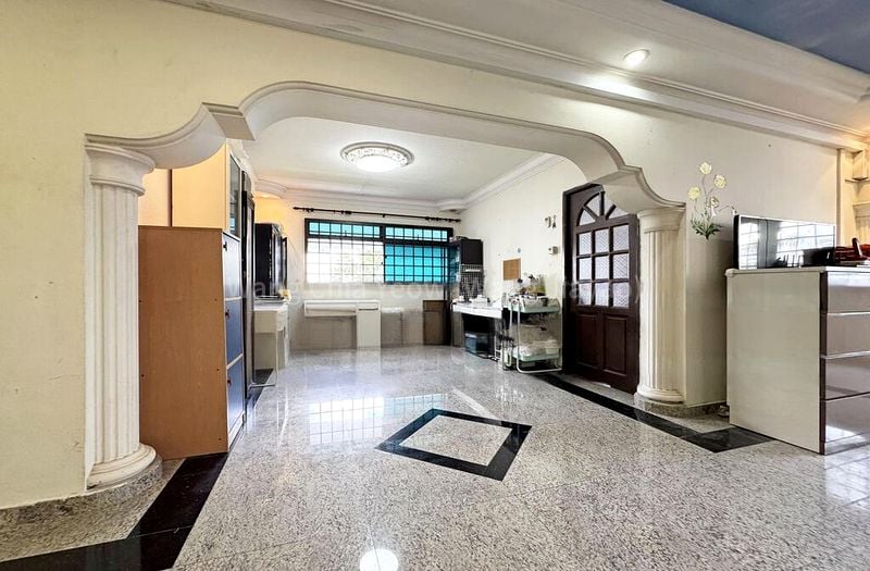 5 Room (5I) HDB for Sale in  937 Hougang Street 92 - Image 11