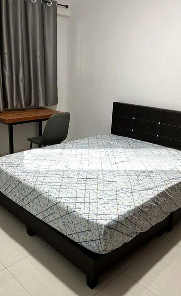 Common Room (HDB) for Rent in  520 Jurong West Street 52 - Image 1