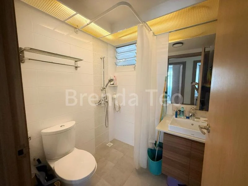 5 Room (5I) HDB for Sale in  453A Bukit Batok West Avenue 6 - Image 10