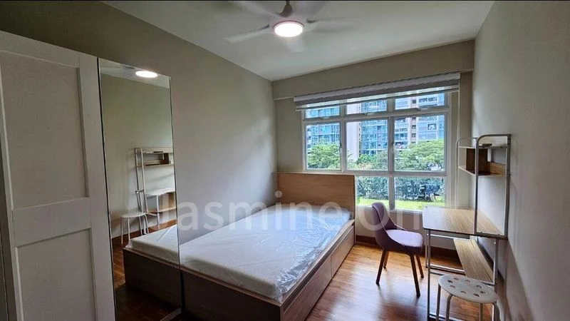 Common Room (HDB) for Rent in  661C Edgedale Plains - Image 3