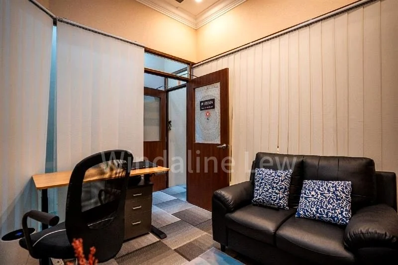 Office for Sale in  High Street Plaza - Image 3