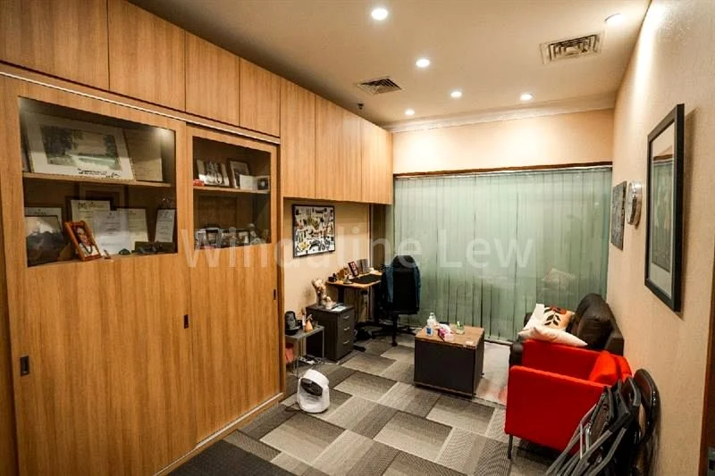 Office for Sale in  High Street Plaza - Image 4