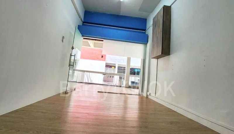 Shop / Shophouse for Rent: North Bridge Road - Image 1