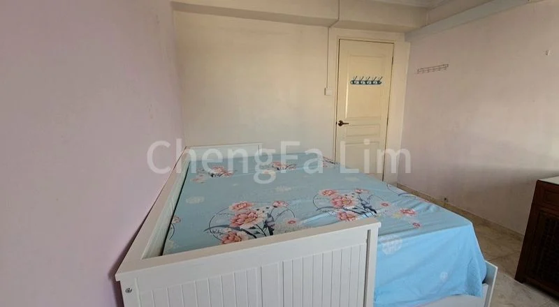 Common Room (HDB) for Rent in  288A Jurong East Street 21 - Image 2