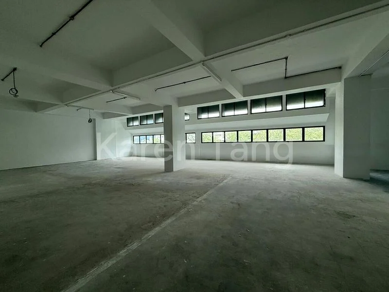 Factory / Workshop (B2) for Rent: Ruby Industrial Complex - Image 1