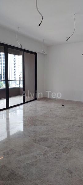 4 Bed Condo for Rent in  Midtown Modern - Image 7