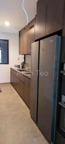 4 Bed Condo for Rent in  Midtown Modern - Image 2