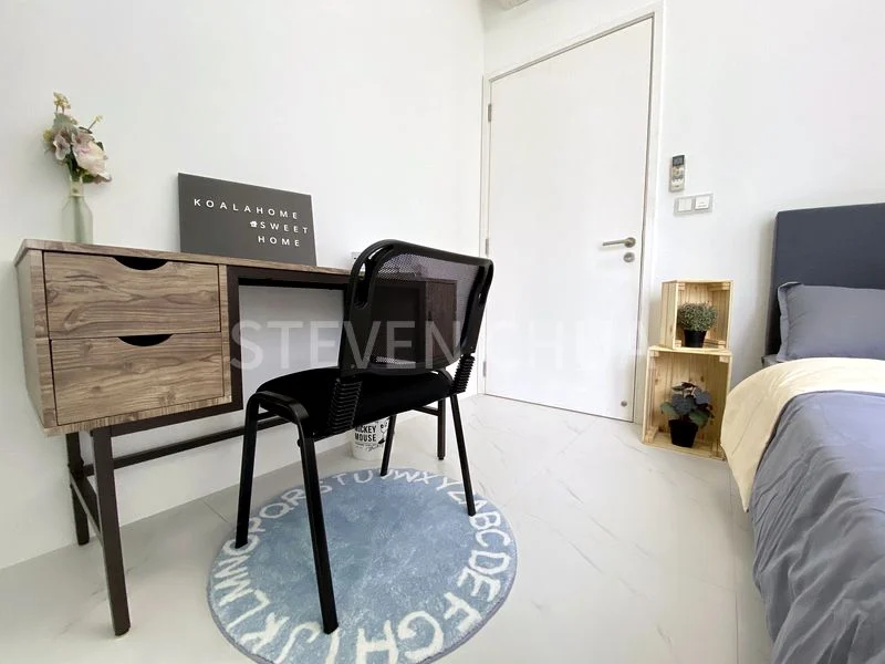 Common Room (Condo) for Rent in Suites @ Newton - Image 1