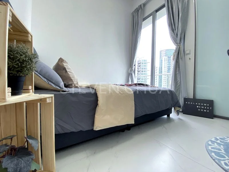 Common Room (Condo) for Rent in Suites @ Newton - Image 2