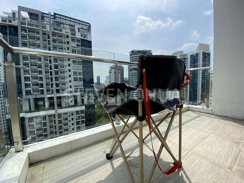 Common Room (Condo) for Rent in Suites @ Newton - Image 4