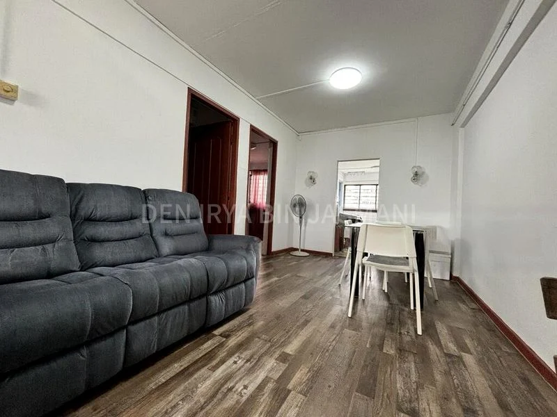 3 Room (3I) HDB for Rent in  57 New Upper Changi Road - Image 2