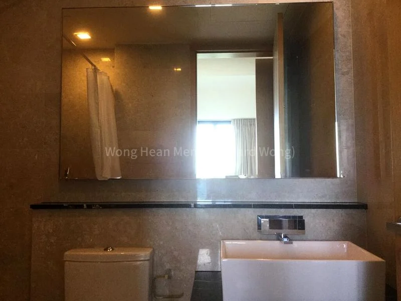 2 Bed Condo for Sale in  Marina Bay Residences - Image 10