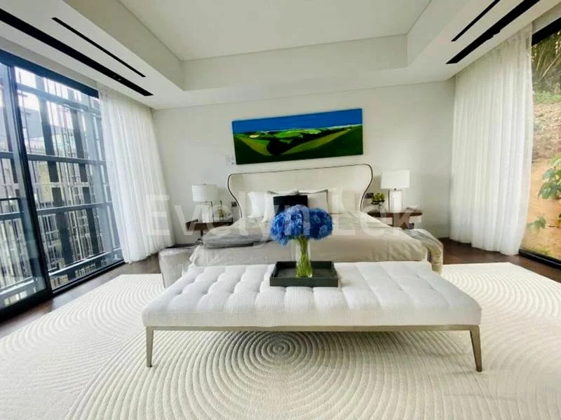 5 Bed Bungalow (Landed) for Sale in Clementi Park - Image 8