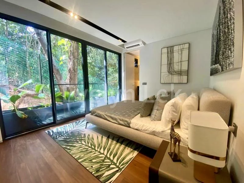 5 Bed Bungalow (Landed) for Sale in Clementi Park - Image 11